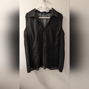 Sleeveless shirt women size 26